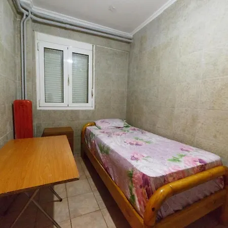Apartment Private Flat For 2 Or 3 With Back Yard Near Exarhia Square And Archaelogical Museum Athens